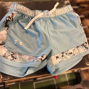Under Armour Kids Light Blue Shorts with Patterned Trim